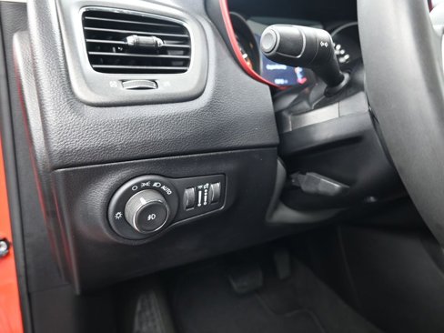 Used 2021 Jeep Compass Trailhawk image 12