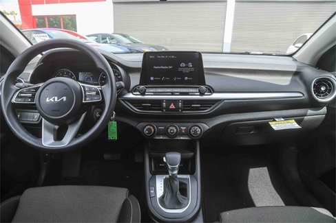 Certified 2023 Kia Forte LXS image 14
