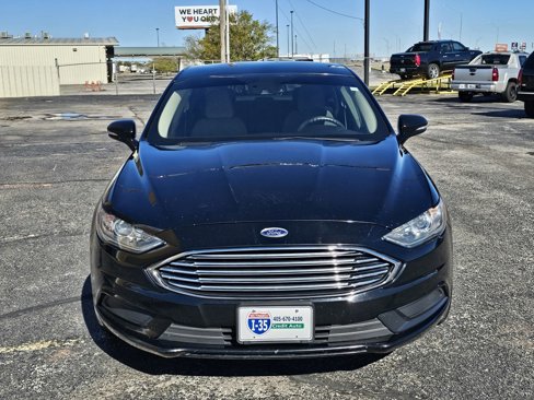 Used 2017 Ford Fusion SE image 8