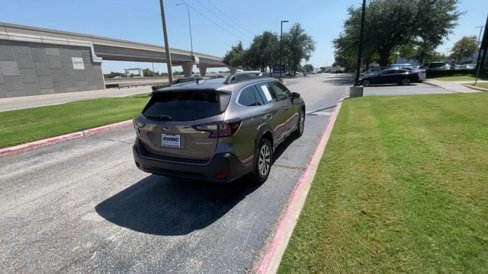Used 2023 Subaru Outback Premium w/ Tech Package 1 image 6