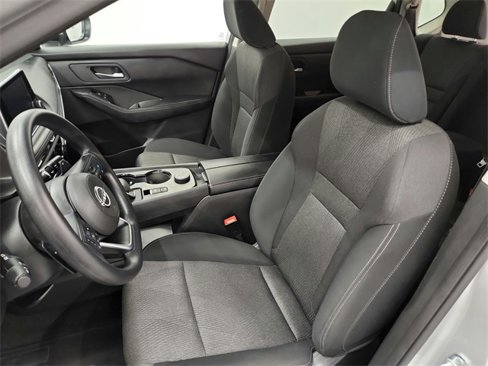 Used 2024 Nissan Rogue SV image 19