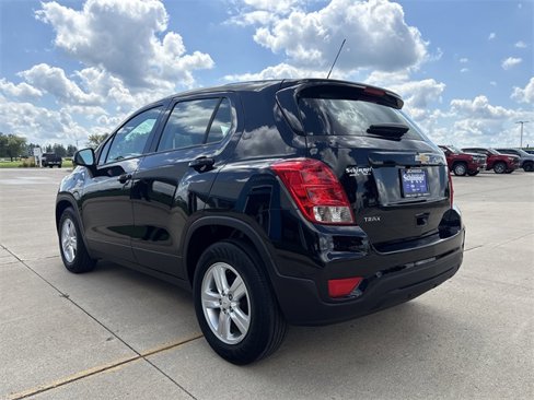 Used 2020 Chevrolet Trax LS image 6