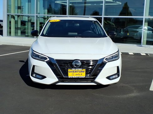 Used 2021 Nissan Sentra SR w/ SR Premium Package image 6