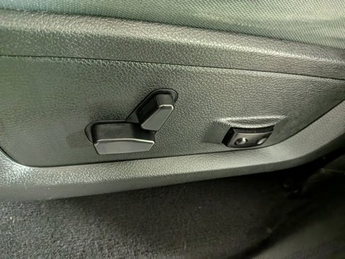 Used 2018 RAM 1500 Big Horn image 18