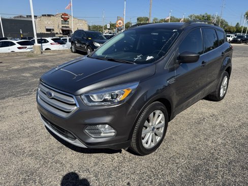 Used 2019 Ford Escape SEL image 3