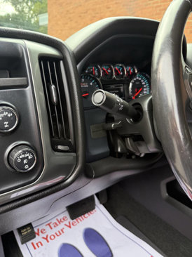 Used 2018 Chevrolet Silverado 1500 LT w/ Redline Edition image 11