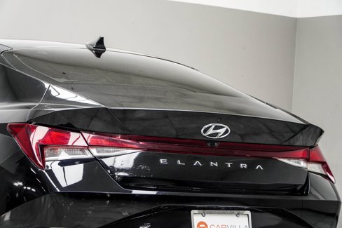 Used 2021 Hyundai Elantra SEL w/ Convenience Package image 13