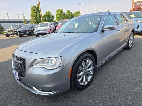 Used 2017 Chrysler 300 C w/ Safetytec Plus Group image 8