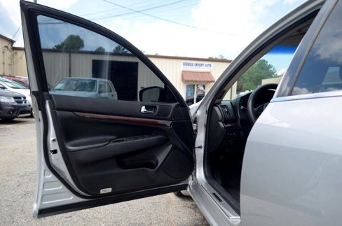 Used 2013 INFINITI G37 Journey w/ Premium Pkg image 17