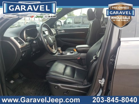 Used 2017 Jeep Grand Cherokee Limited image 25