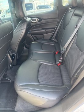 Used 2024 Jeep Compass Latitude w/ Convenience Group image 10