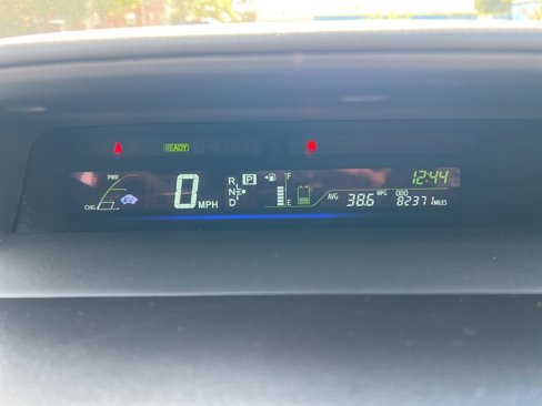 Used 2013 Toyota Prius V image 20