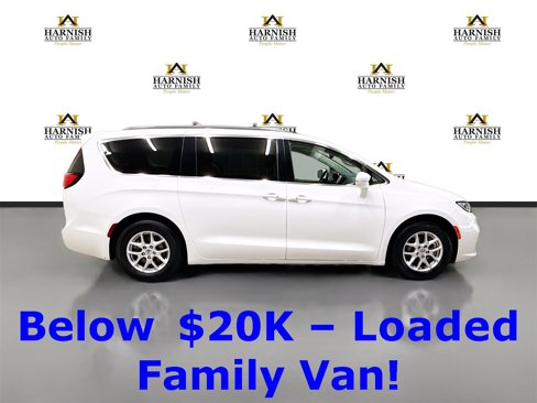 Used 2022 Chrysler Pacifica Touring-L image 4