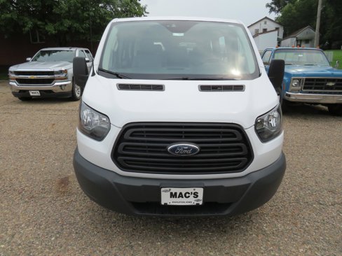 Used 2017 Ford Transit 150 XL image 11