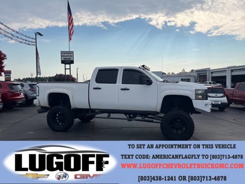 Used 2013 Chevrolet Silverado 2500 LT w/ Z71 Appearance Package image 2