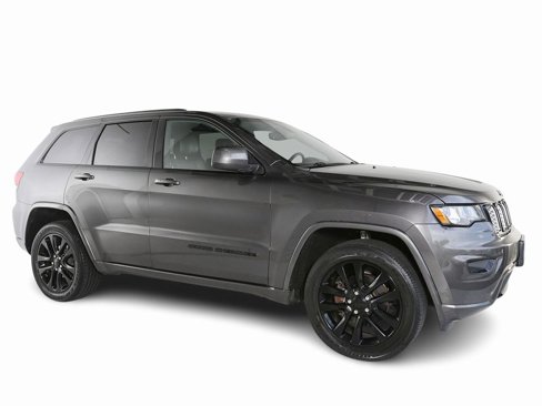 Used 2019 Jeep Grand Cherokee Altitude image 12