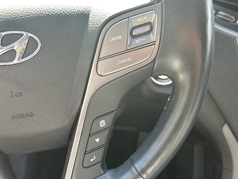 Used 2018 Hyundai Santa Fe Sport image 26