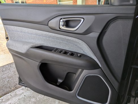 New 2025 Jeep Compass Sport image 24