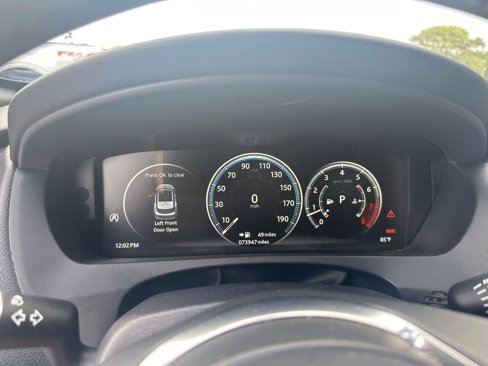 Used 2018 Jaguar F-PACE Prestige image 16