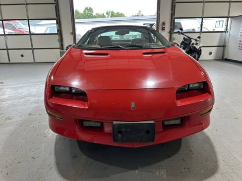 Used 1993 Chevrolet Camaro LT image 2