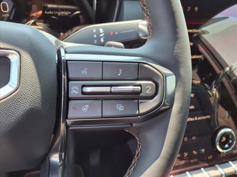 New 2026 GMC Terrain AT4 w/ Convenience Package III image 15