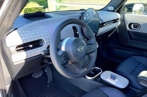 New 2026 MINI Cooper S image 8