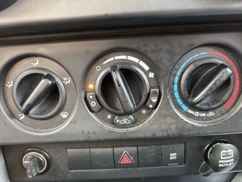 Used 2007 Jeep Wrangler X image 21