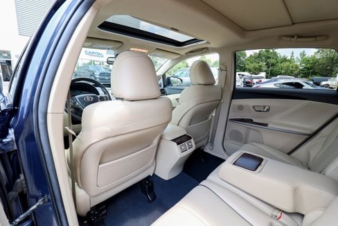 Used 2015 Toyota Venza Limited image 35