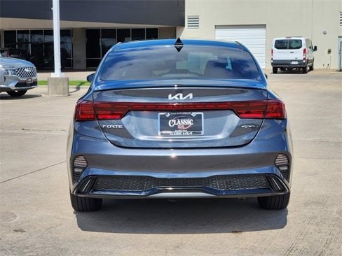 Certified 2024 Kia Forte GT-Line image 6