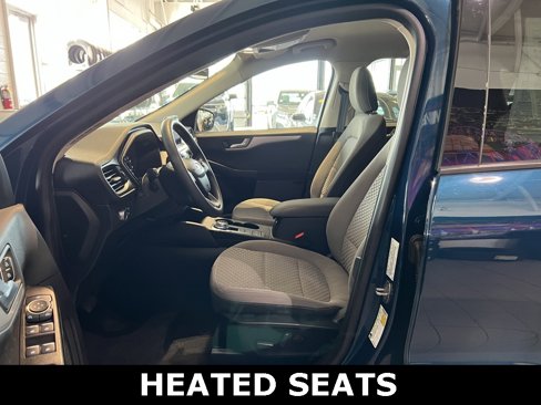 Used 2020 Ford Escape SE image 18