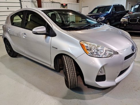 Used 2012 Toyota Prius C Three image 8