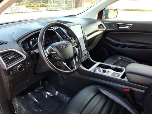 Used 2023 Ford Edge SEL image 11