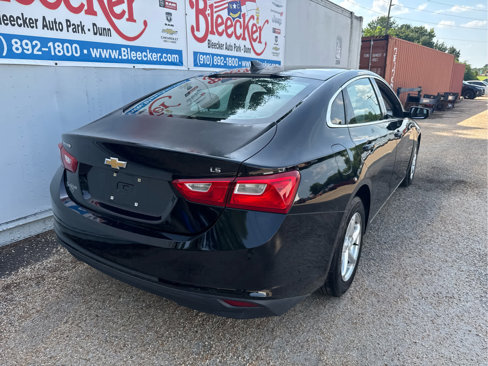 Used 2016 Chevrolet Malibu LS image 3