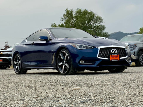 Used 2017 INFINITI Q60 w/ Premium Package image 9
