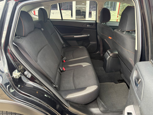 Used 2017 Subaru Crosstrek 2.0i Premium image 12