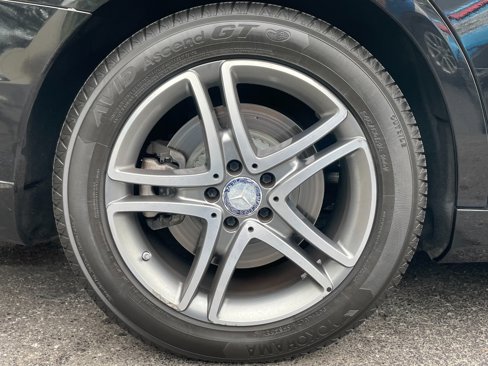 Used 2016 Mercedes-Benz S 550 Sedan image 39