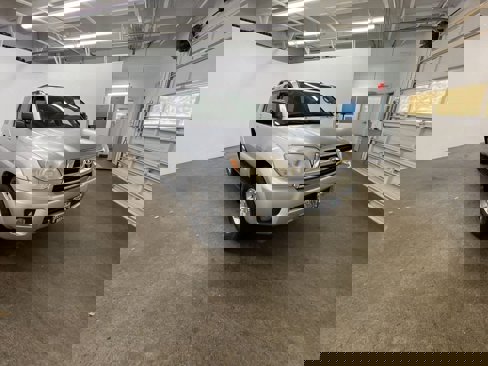 Used 2007 Toyota 4Runner SR5 image 8
