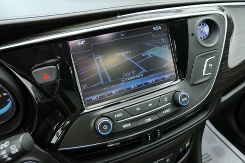 Used 2018 Buick Envision Essence image 29