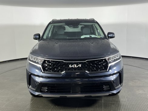 Used 2023 Kia Sorento EX image 3