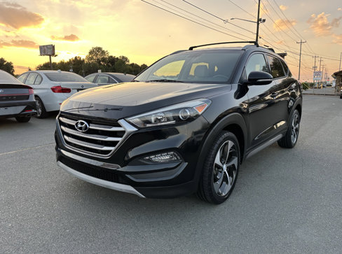 Used 2017 Hyundai Tucson Sport image 3