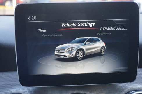 Used 2018 Mercedes-Benz GLA 250 4MATIC image 32