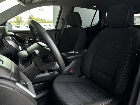 Certified 2024 GMC Terrain SLE w/ Driver Convenience Package image 14