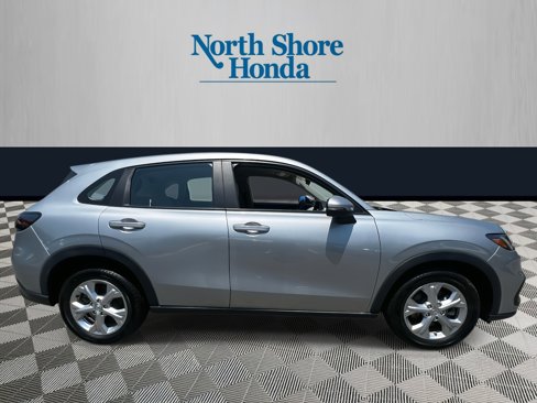 Certified 2023 Honda HR-V LX image 3