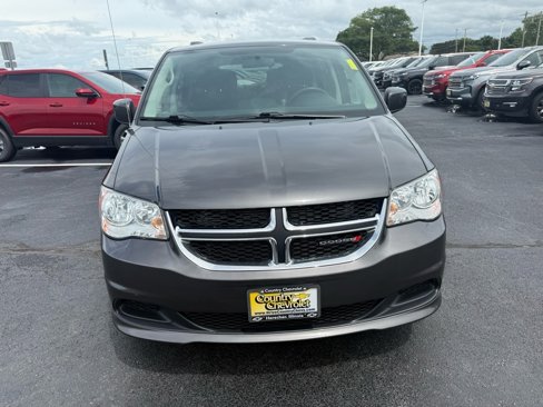 Used 2016 Dodge Grand Caravan SXT image 8