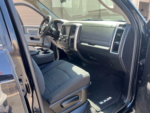 Used 2019 RAM 1500 Classic Warlock image 15