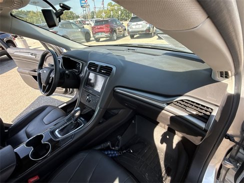 Used 2014 Ford Fusion Titanium image 26