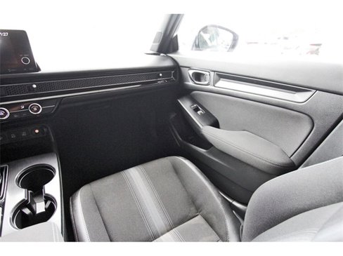 Certified 2025 Honda Civic Sport image 9