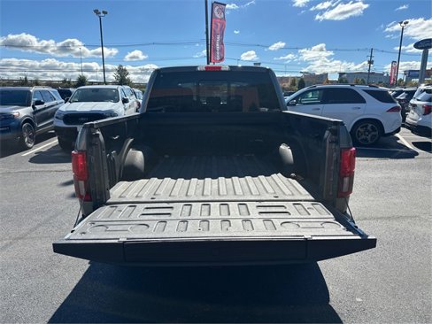 Used 2019 Ford F150 Lariat w/ Equipment Group 502A Luxury image 11