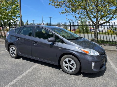 Used 2014 Toyota Prius Two image 23