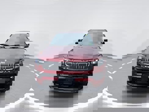 Used 2022 Jeep Compass Latitude image 5